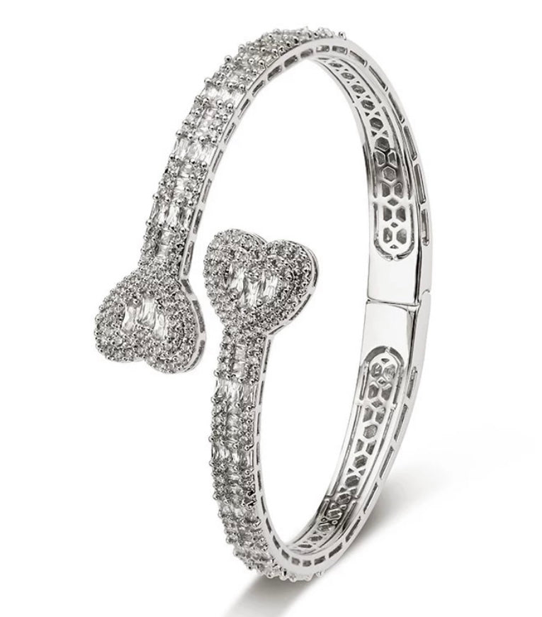 Baguette Heart Bangle